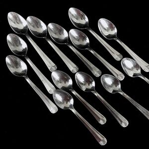 14 Teaspoons Vintage Aida by Present Stainless Steel Excellent Spoons Korea